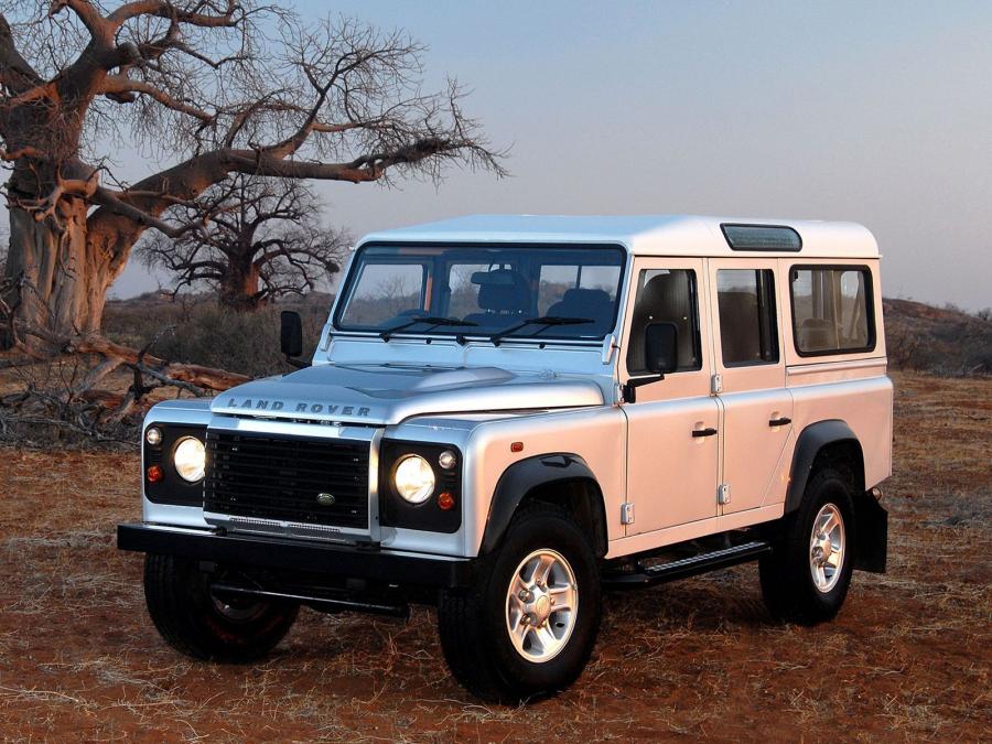  Land Rover Defender 110 Station Wagon 2007 года  (ZA) (фото 6 из 6)